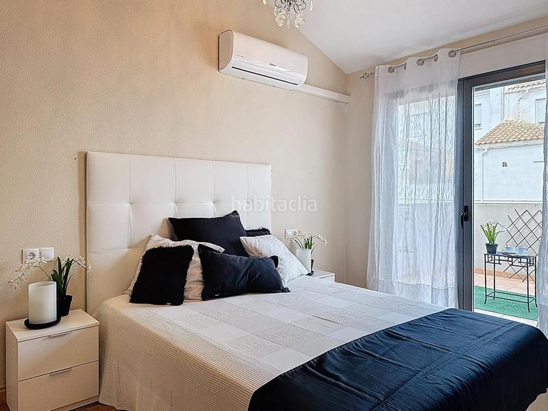 Foto 9ce89120-5d56-497f-a28e-b4857a0478ea. Casa a schiera con riscaldamento parcheggio in Onil