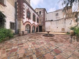 Haus  Calle santa maria. Exclusiva casa historica en el centro de biar, os presentamos la