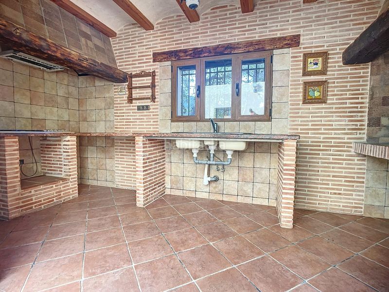 Foto 41319ade-7b6c-4589-8550-01f548a43336. Masia amb aparcament a Tibi