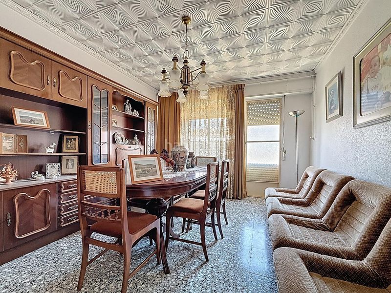 Foto 56cf0d1d-b7a0-40d7-9c3e-75f234d2aad2. Casa amb aparcament a Ibi