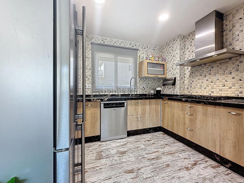 Foto b4e1915e-c3a5-4530-a209-1b102719d7f9. Xalet amb calefacció a Tibi