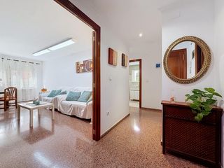 Flat  Calle quevedo. Piso de vpo para entrar a vivir en una ubicación céntrica de cas