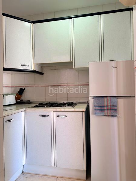 Foto b52571f8-5bbc-4350-a923-3ecee1ea78fa. Apartament a avenida beniardá 6 a Colonia Madrid Benidorm