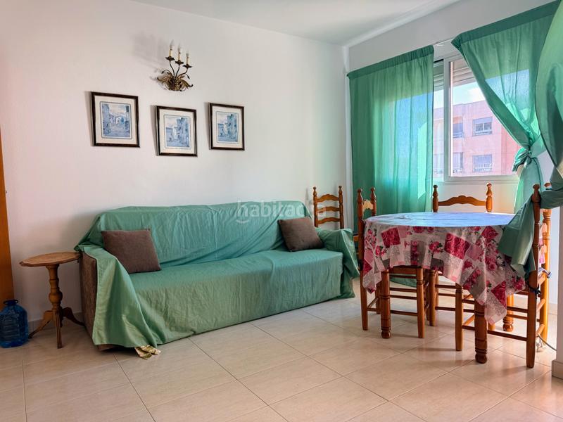 Foto b967c9e5-355f-4c1e-aeee-736795a427fe. Apartament a avenida beniardá 6 a Colonia Madrid Benidorm