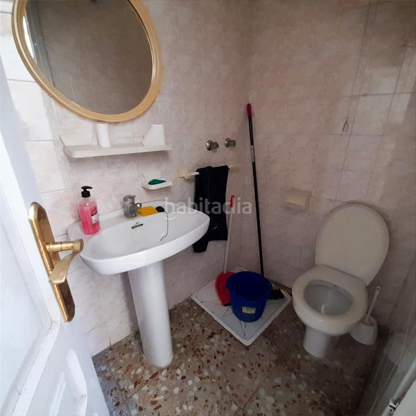 Foto f4eda5cf-3ea6-48fd-9a1b-5f6a09943097. Local comercial  en zona avenida de la libertad en Elche / Elx