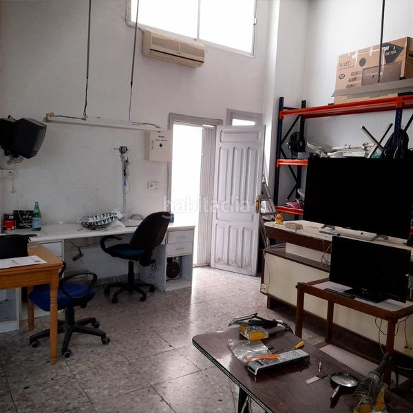 Foto f6379790-bce5-4974-8774-32b946eb29d7. Local comercial  en zona avenida de la libertad en Elche / Elx