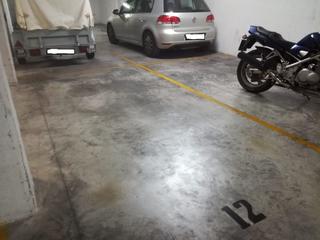 Parking coche en Ciutat Esportiva. Plaza de garaje