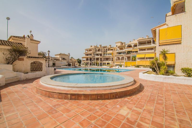 Foto b45e1916-6319-4fa5-8814-149e880cba72. Affitto casa con riscaldamento parcheggio piscina in Santa Pola