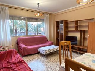 Rent Flat in Avenida universidad 36. Piso alquiler 3 habitaciones con ascensor en altabix junto a col