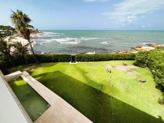 Chalet in Las Rotas / Les Rotes. Villa de lujo en primera línea de playa de les rotes, denia