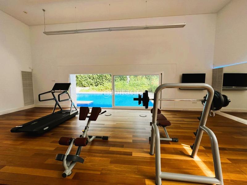 Foto bb8ca030-7036-4e6f-a21f-1ea8a3e6d527. Chalet mit heizung parking pool in Las Rotas / Les Rotes Dénia