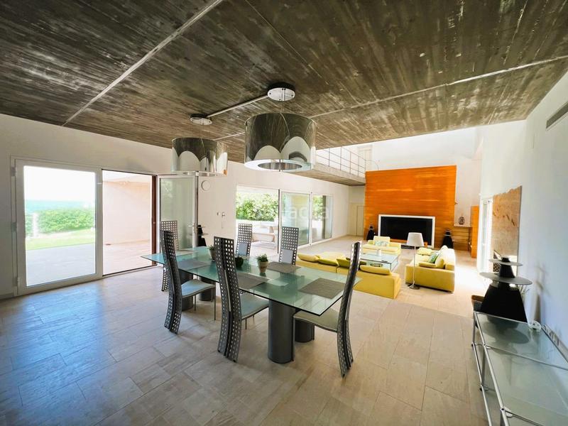 Foto ce2447ca-49b0-4a17-84f0-28463f6f49e9. Chalet mit heizung parking pool in Las Rotas / Les Rotes Dénia