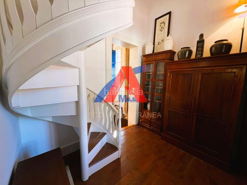 Foto 5e89a4b5-9ef1-4069-a61a-01f0244a262f. Chalet villa de lujo urbana en elche, zona maitino. en Elche / Elx