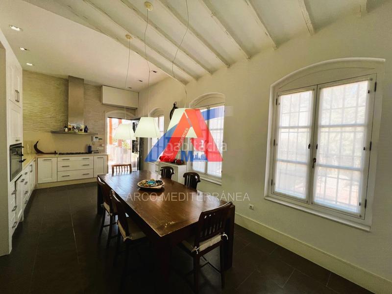 Foto a428b565-dcb9-4edc-9271-0332af722ea8. Chalet villa de lujo urbana en elche, zona maitino. en Elche / Elx