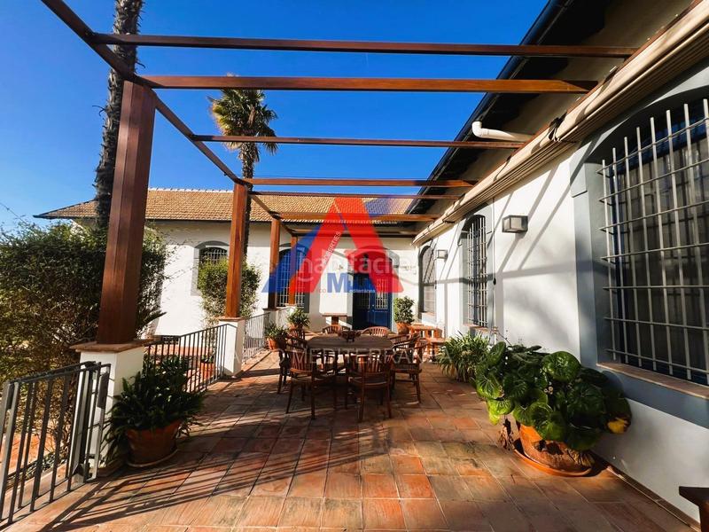 Foto c3a308ef-d562-450f-9c30-a307c43ab006. Chalet villa de lujo urbana en elche, zona maitino. en Elche / Elx