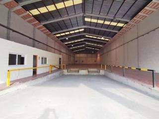 Miete Fabrikhalle in Pla de la Vallonga. Nave con 2 muelles pla de la vallonga de alicante.