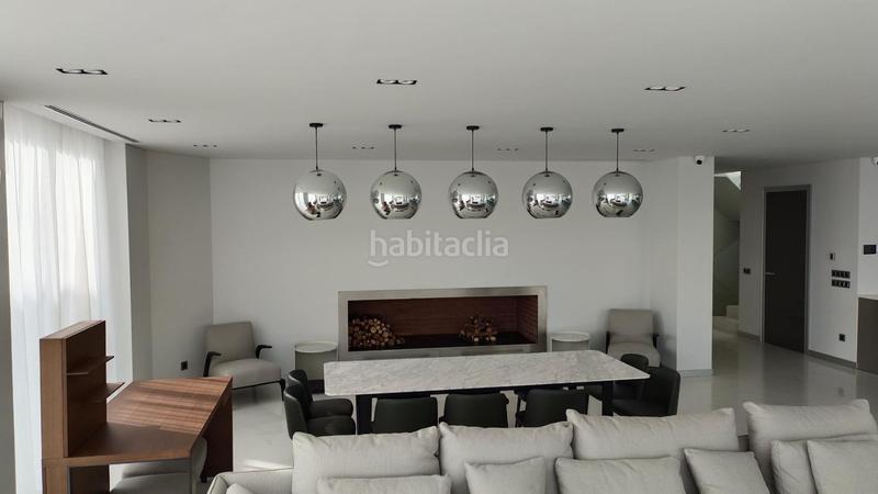 Foto 081fbf32-22b5-4aa5-937c-a9a701c065fa. Chalet con riscaldamento parcheggio piscina in Mascarat Altea