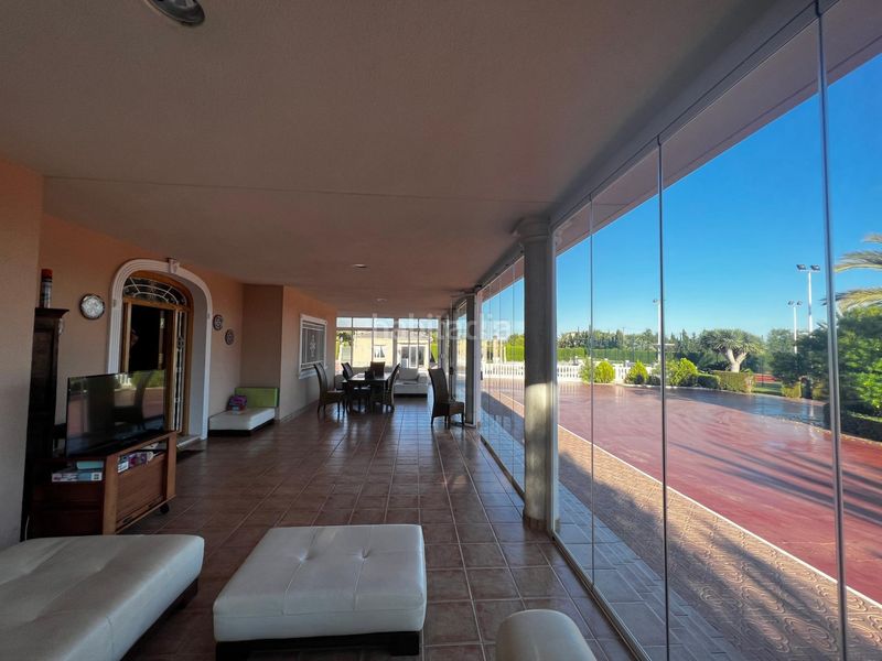 Foto dedb18a0-a7c1-4df6-9c37-ed1258bf5f50. Xalet amb aparcament piscina a Perleta - Maitino Elche / Elx