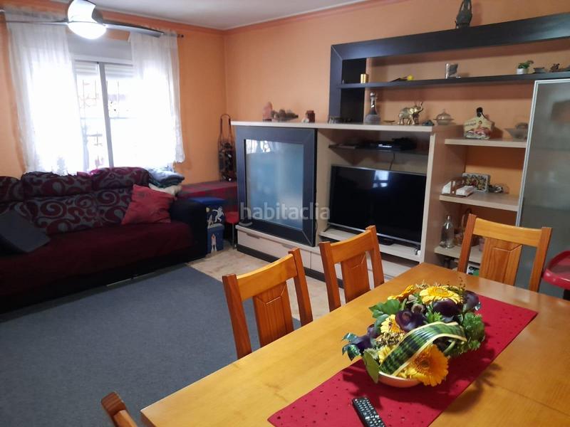 Foto 0cbddab0-5795-4c1c-96b6-2073e067c548. Casa adossada amb calefacció aparcament a Albatera