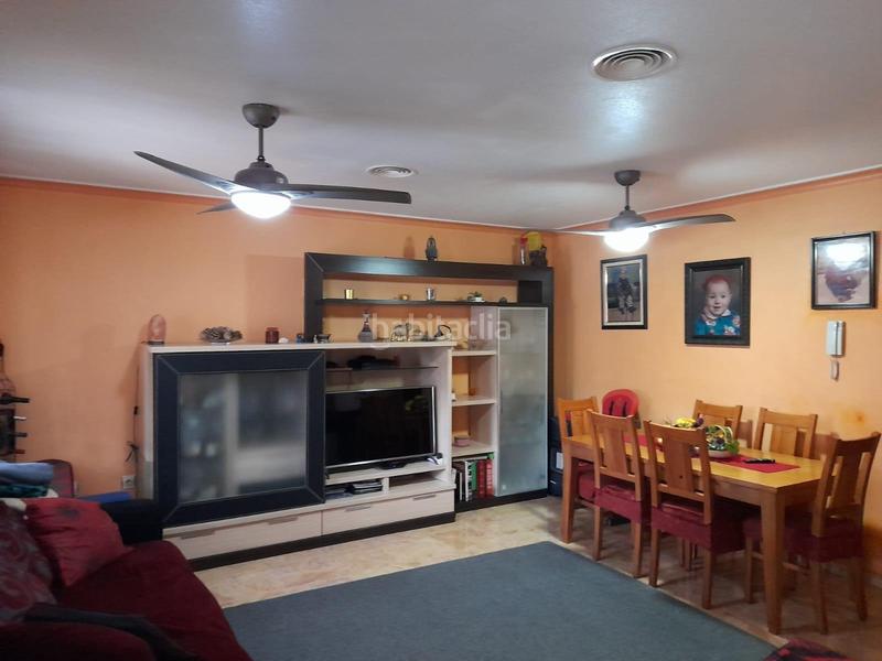 Foto 5c6c1228-e800-4fa6-98e0-0f1c876c5eac. Casa adossada amb calefacció aparcament a Albatera