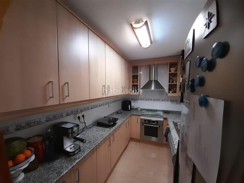 Foto a5a7f00a-02ad-4c69-b171-86273600657d. Casa adossada amb calefacció aparcament a Albatera