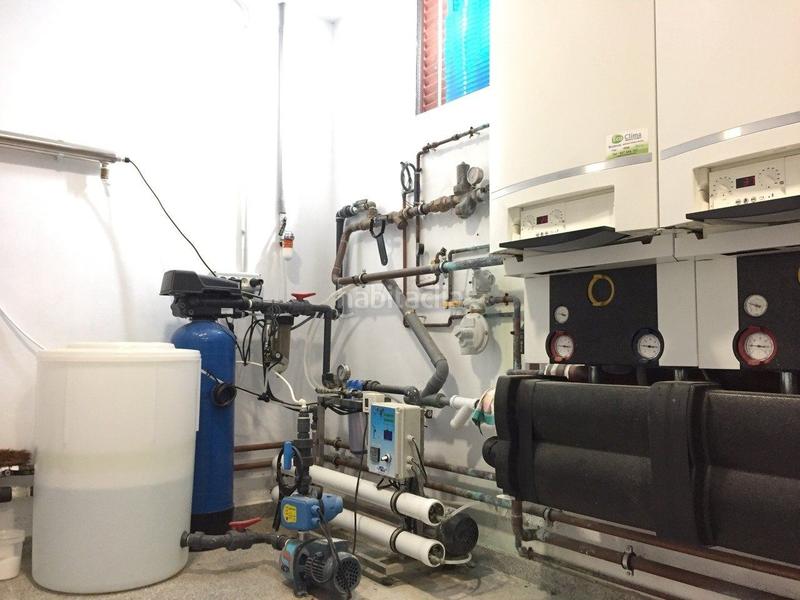 Foto 25eb11cc-55d2-4720-bbcb-7dedba4a08c4. Miete chalet mit heizung parking pool in Benimantell