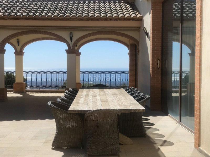 Foto 2acf194e-d1e9-4a1c-8fe5-b6c9578dc6b2. Miete chalet mit heizung parking pool in Benimantell