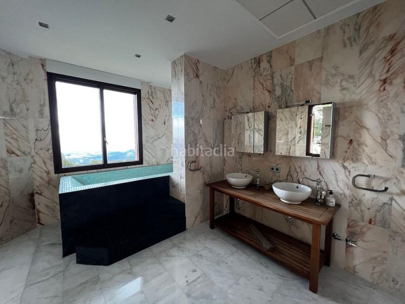 Foto ba19d293-8b2b-429b-b854-896b186e8ae2. Miete chalet mit heizung parking pool in Benimantell