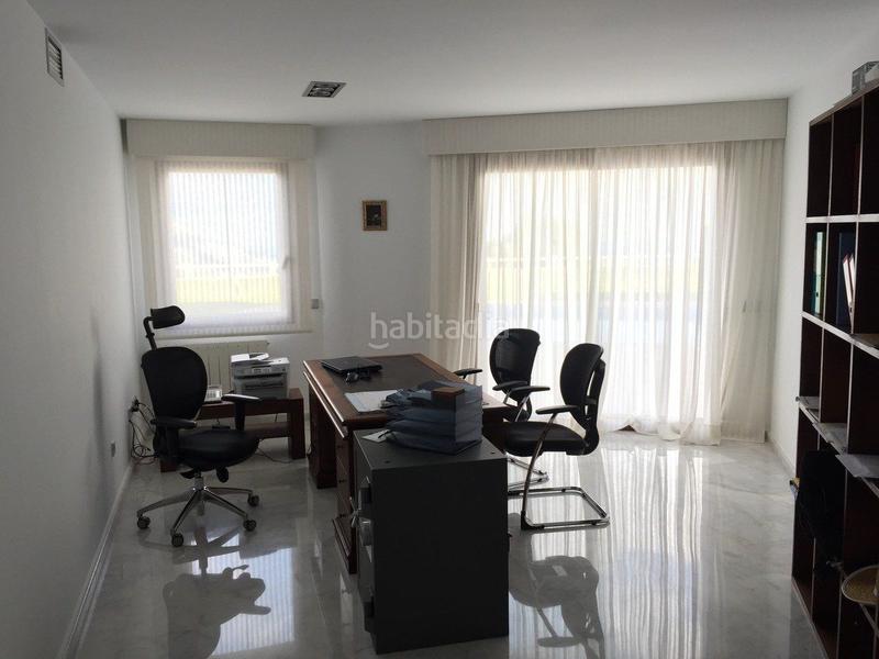 Foto c82b99ec-bdc5-41c9-8638-65a3bcf850fc. Miete chalet mit heizung parking pool in Benimantell