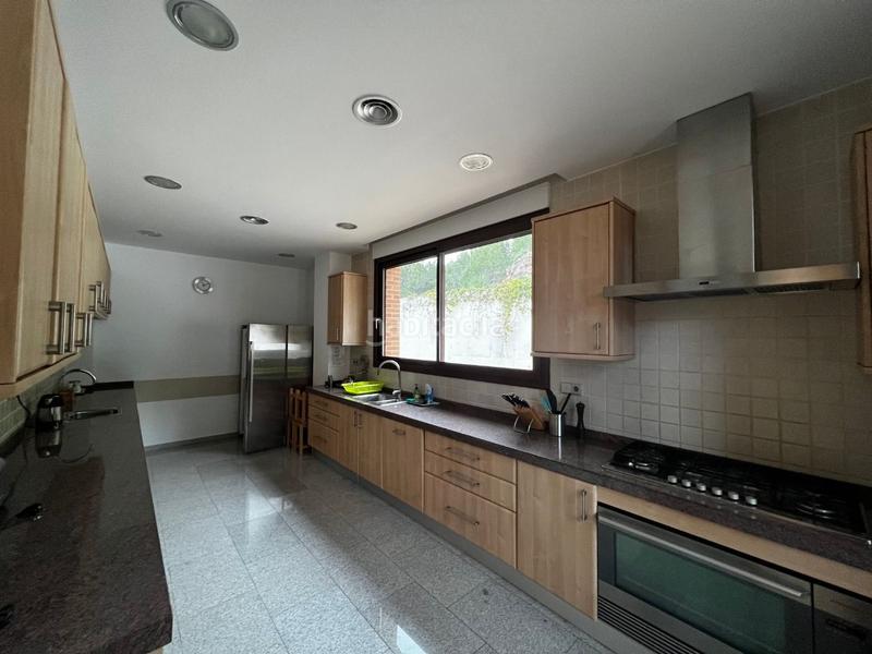 Foto f86a6ba4-24c4-4489-83bf-974ae83349bb. Miete chalet mit heizung parking pool in Benimantell