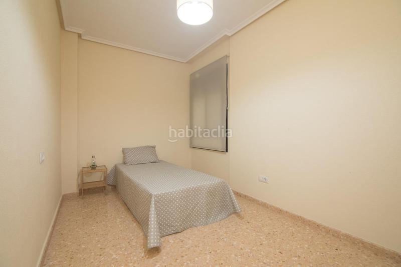Foto 3ec7d223-8d03-4ece-9a03-59b6c2c0bab7. Pis a calle albello 3 a El Palmeral - San Antón Elche / Elx