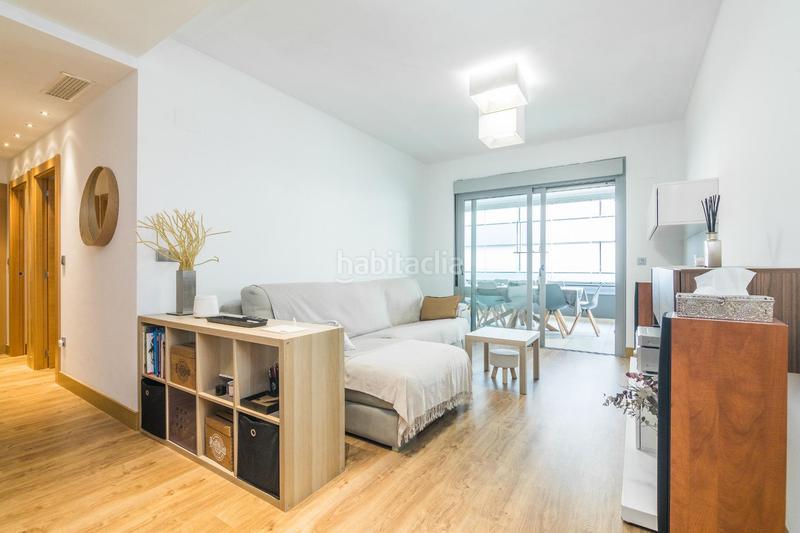 Foto 1332663b-1f24-451a-b519-7c8ed79bc0f0. Pis amb aparcament piscina a Sector V Elche / Elx