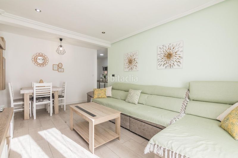 Foto baf6d5e5-c0ea-4a4d-8378-450e77e805b9. Pis a Carrús Este Elche / Elx