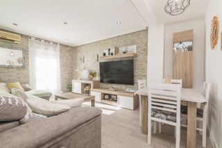 Pis a Calle ARTURO SALVETTI PARDO