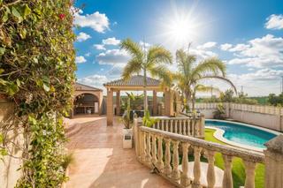 Xalet a Paseo paseo de ronda 17. Chalet de 8 habitaciones en bonavista