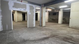 Location Parking voiture  Calle de jorge juan. Local sótano en alquiler en elche