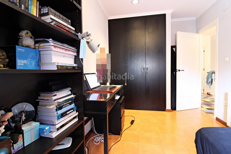 Foto fdead2cd-127c-4e54-ba67-03cd8798decb. Casa adossada amb aparcament piscina a Ciutat Universitària Elche / Elx