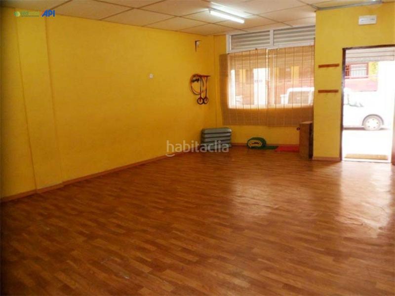 Foto cfcecbd5-1bd3-4a21-b126-305861e6944b. Rent business premise in Desamparados - Hurchillo - Torremendo Orihuela