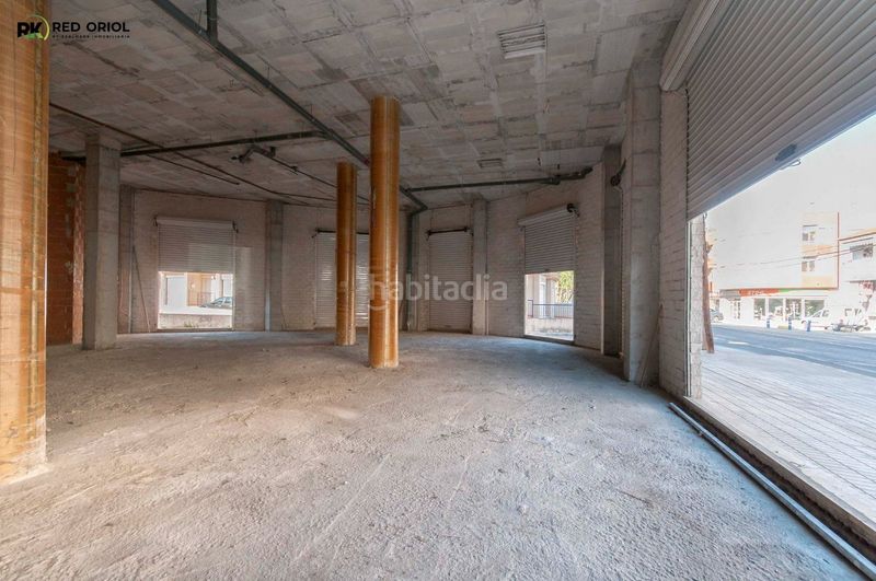 Foto 4c1f99c3-8969-4cb7-b957-9d9bdf8c8c48. Alquiler local comercial se alquila amplio local comercial en el raiguero de bonanza. en Orihuela