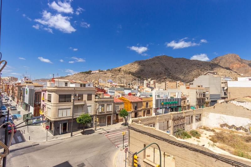 Foto b765c99d-0ac6-409d-ba68-23bdcd39cb56. Alquiler piso alquila tu hogar ideal en santo domingo ! ideal para 2 personas trabajadoras! en Orihuela
