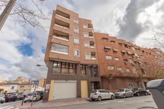Appartement à Orihuela Ciudad. Oportunidad en el centro de orihuela!  calle luis barcala