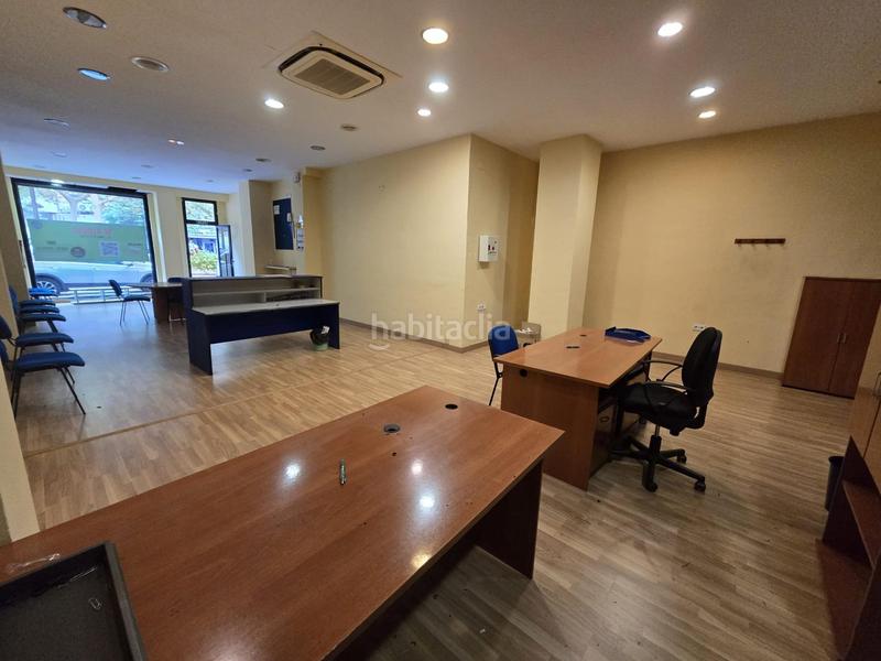 Foto 6a96d76b-33f6-4869-9444-ca5f8e6f7070. Alquiler local comercial alquiler amplio local comercial en los andenes en Orihuela