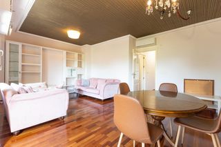 Rent Flat in Orihuela Ciudad. Exclusivo piso premium en severo ochoa tu oasis de diseño y conf