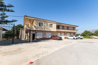 Casa en Desamparados - Hurchillo - Torremendo. Gran oportunidad de inversi�n!  en venta complejo residencial y