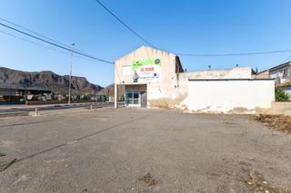 Haus in Desamparados - Hurchillo - Torremendo. Oportunidad de inversión!!!