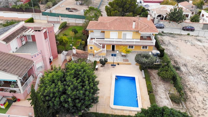 Foto d9fd063f-c74e-4d1d-8797-a4915d3c7179. Xalet amb aparcament piscina a Montepinar - La Aparecida - Raiguero Orihuela