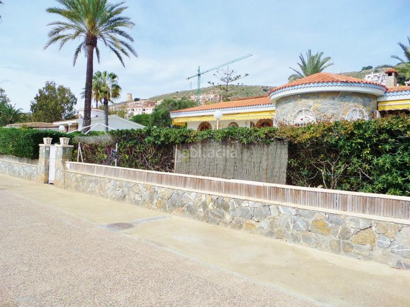 Foto 103aea28-d8d1-4228-a375-aa669c2a62f6. Xalet amb calefacció aparcament piscina a calas Santa Pola este Santa Pola