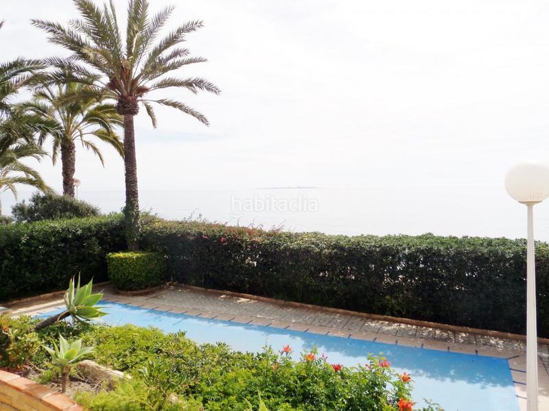 Foto 1d044601-01c3-4052-96b5-aef885354c61. Xalet amb calefacció aparcament piscina a calas Santa Pola este Santa Pola