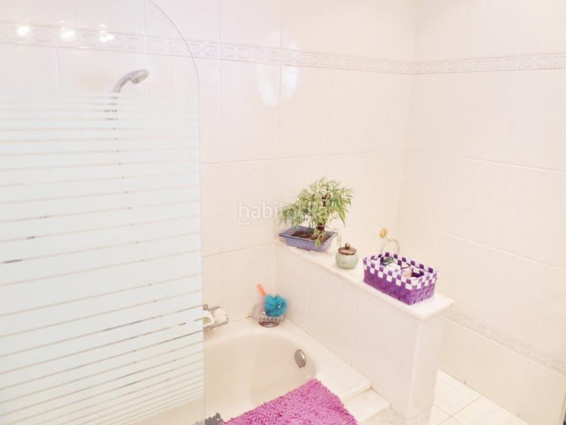 Foto 1ed61919-9433-4425-9d82-eb5e60149d5a. Xalet amb calefacció aparcament piscina a calas Santa Pola este Santa Pola