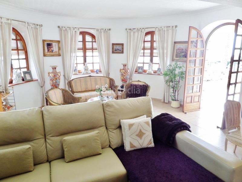 Foto 249c3f75-c93e-4ae4-96ae-1f10e37c83df. Xalet amb calefacció aparcament piscina a calas Santa Pola este Santa Pola